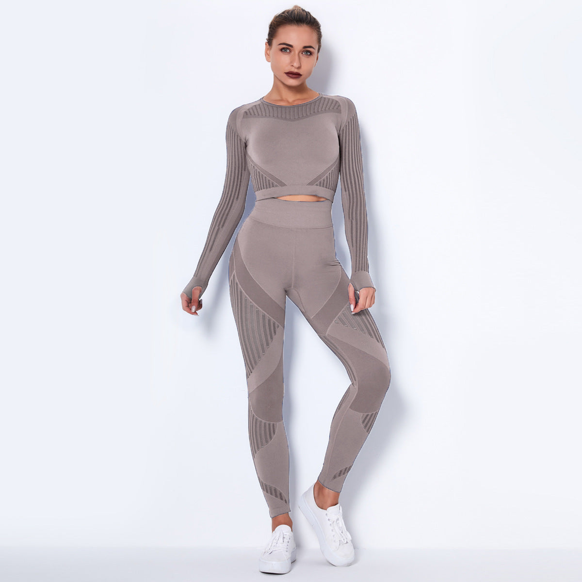 Ladies Seamless Knitted Absorbent Yoga Long-Sleeved Suit Yoga Wearsuit